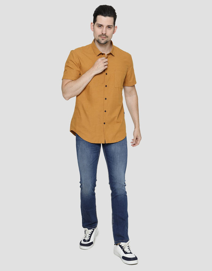 Andrew Smith Kemeja Detail Neck
