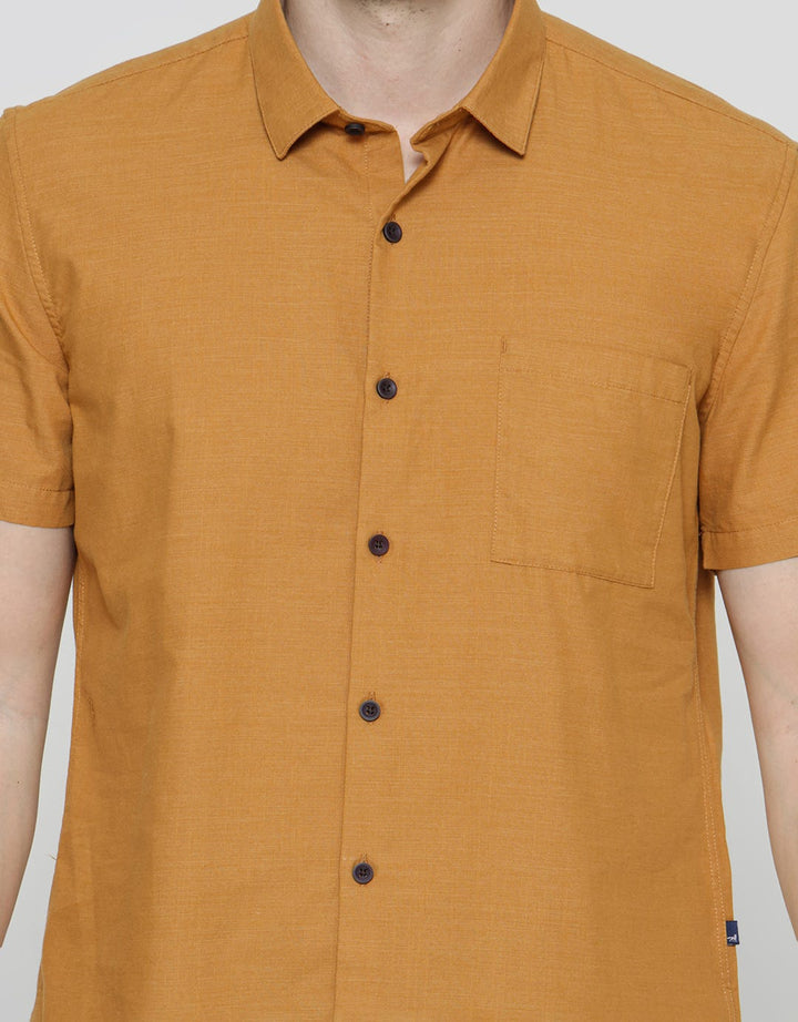 Andrew Smith Kemeja Detail Neck