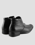 Jim Joker Official Ares Shoes