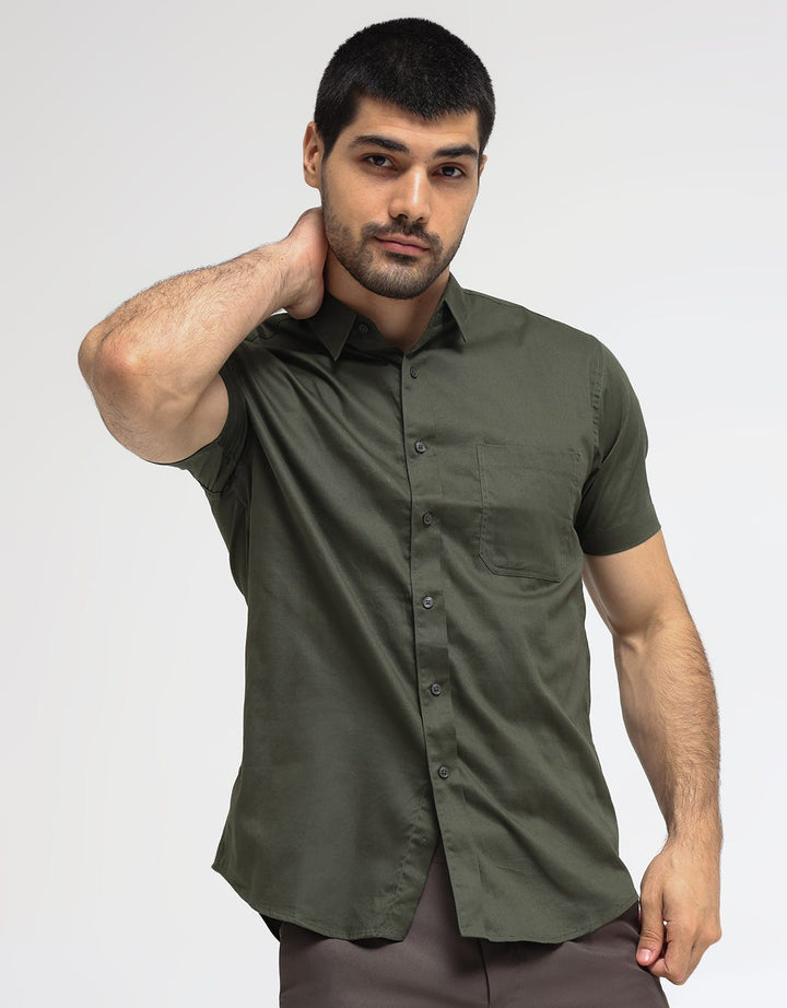 Larusso Basic Tencel Kemeja Pria