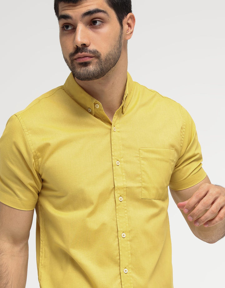 Larusso Kemeja Basic Oxford Pendek