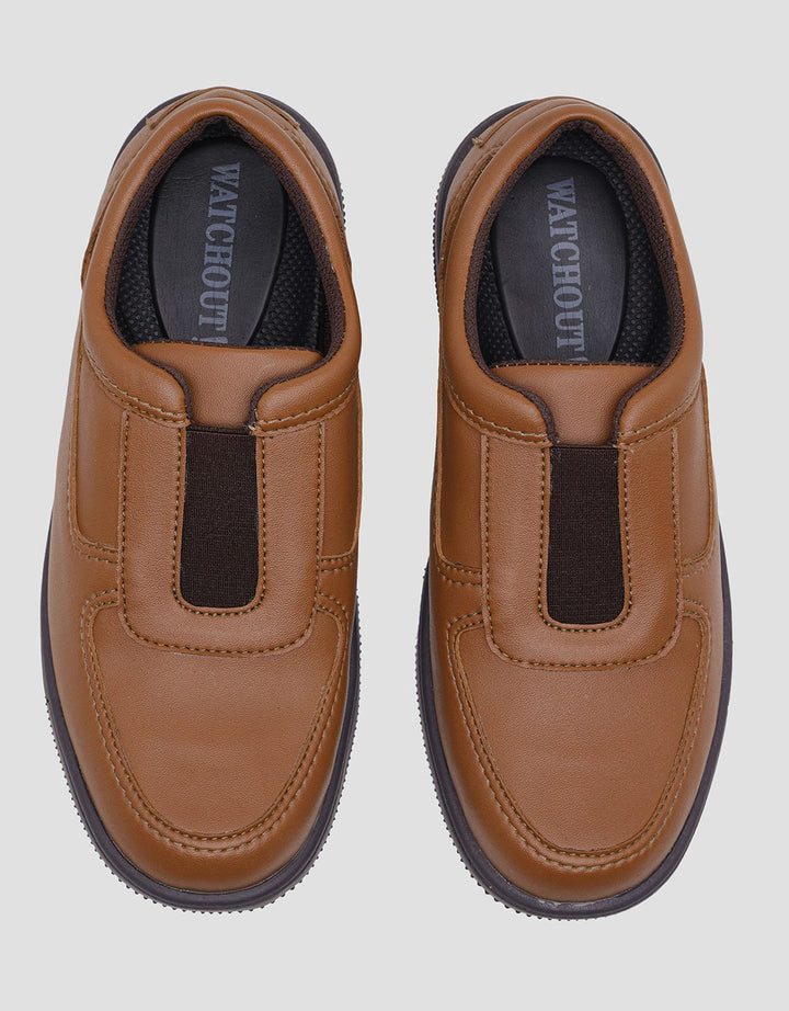 Watchout Stitching Look Sepatu Pria