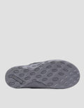Watchout Stitch Detail Sandal Slider Pria
