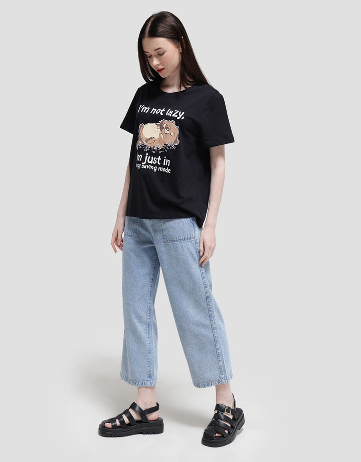 Nevada Not Lazy Print Kaos Wanita