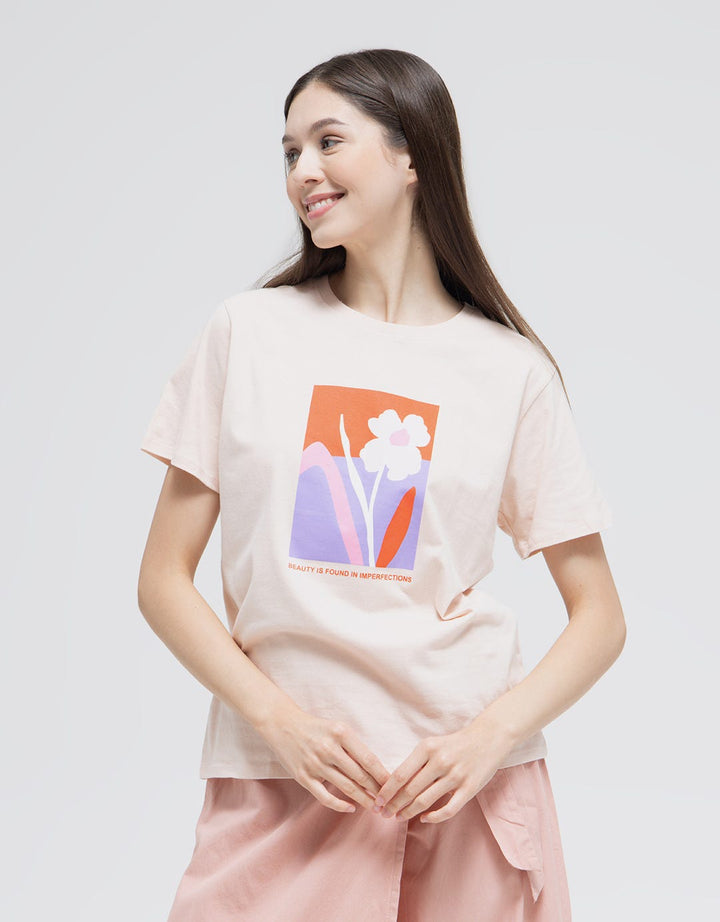 Details Short Sleeve T-Shirt Regular Tee Flower Block Print