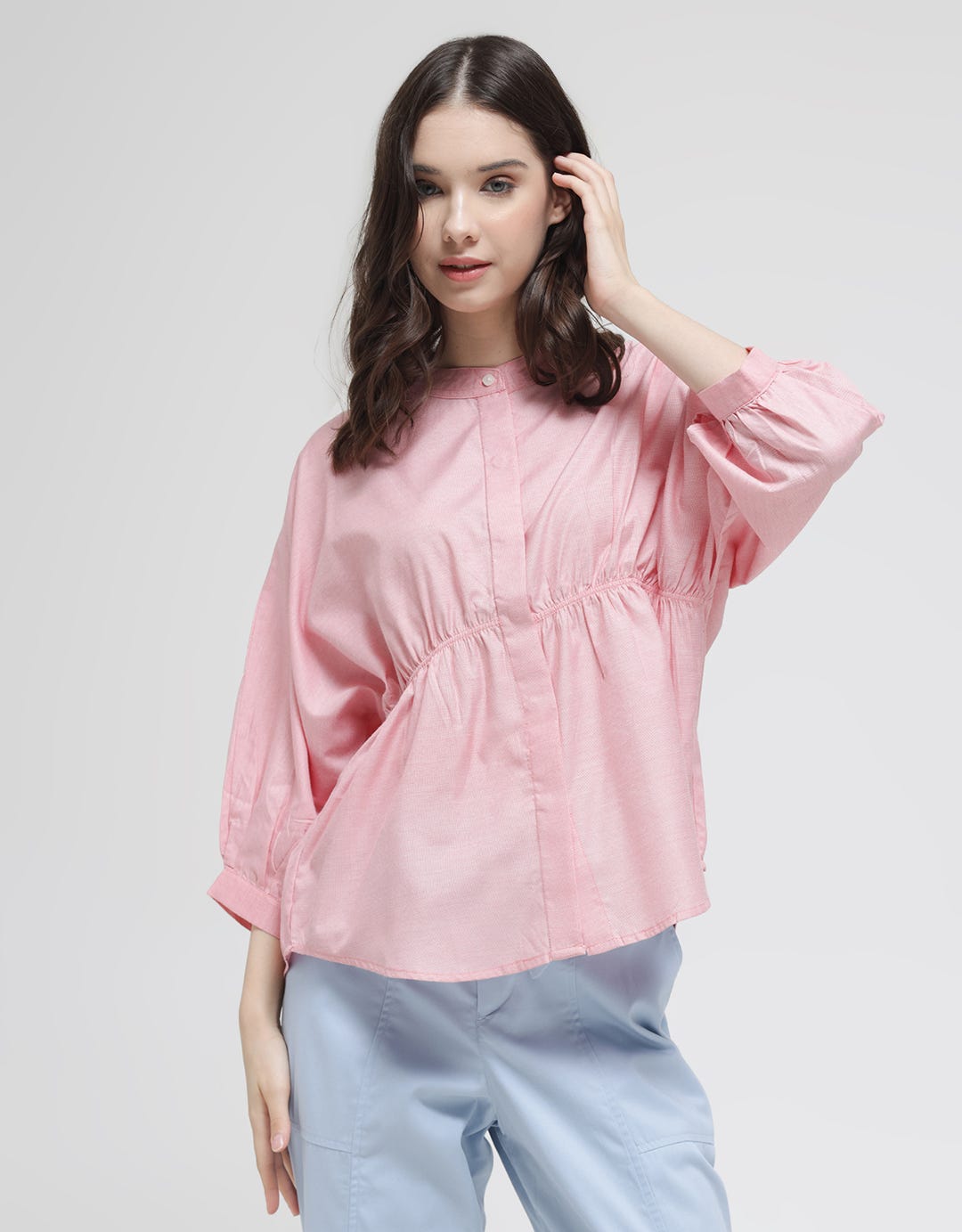 Details Shanghai Collar Blouse Wanita