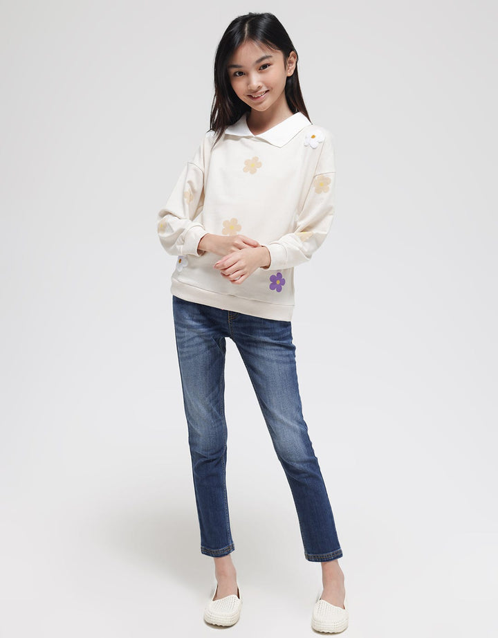 Nevada Sweatshirt Collar With Chenille Flowers