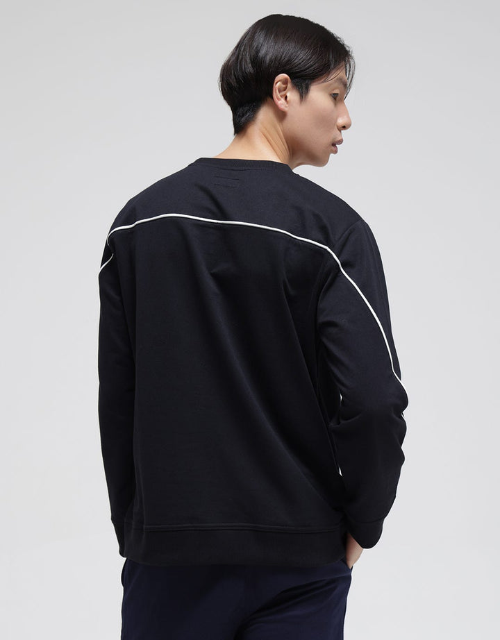 Nevada C And S Sweater Casual Pria