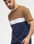 Details Stripe Reguler Kaos Pria