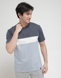 Details Stripe Reguler Kaos Pria