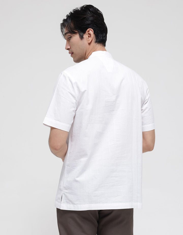 Intresse Japonica Short Koko Pria