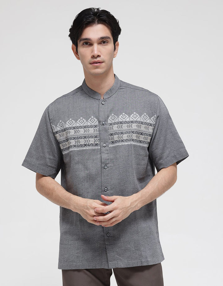 Intresse Baju Koko Simply Lengan Pendek