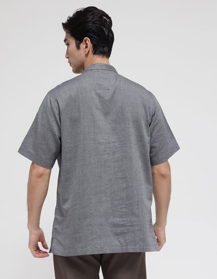 Intresse Baju Koko Simply Lengan Pendek