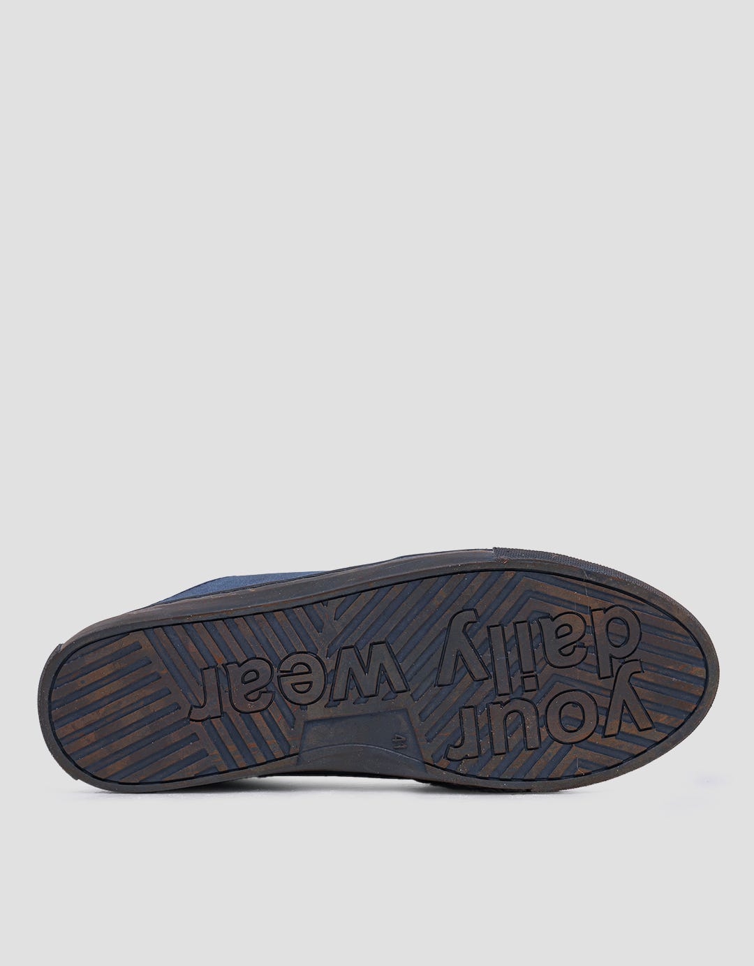 Yongki Komaladi Open Back Sandal Bustong Pria
