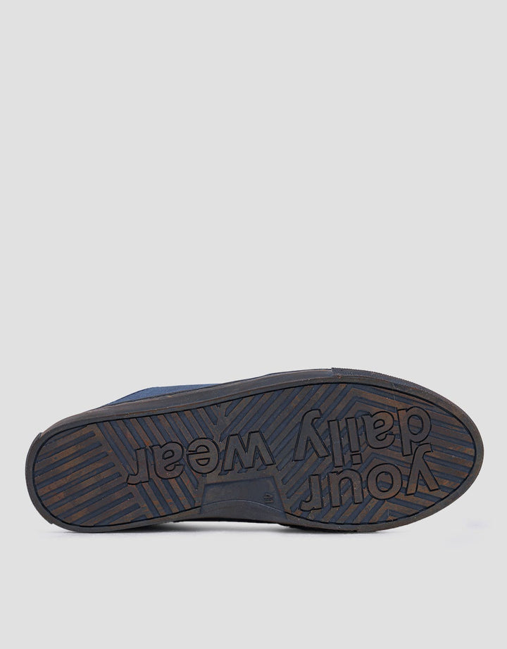 Yongki Komaladi Open Back Sandal Bustong Pria