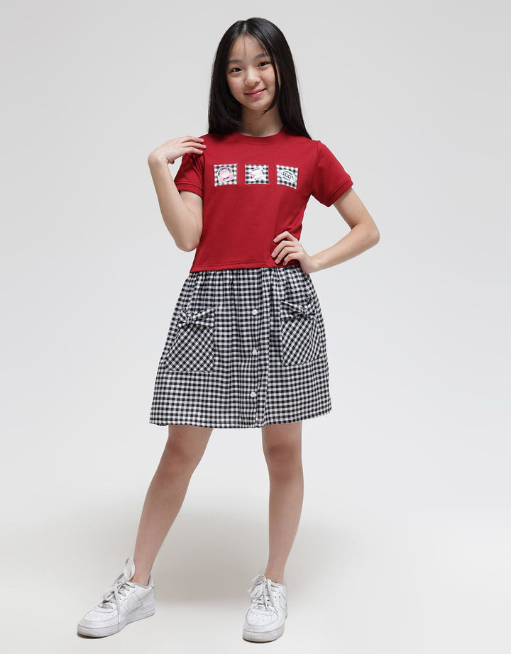 Nevada Short Sleeve Midi Dress Knit Comb Woven With Patch