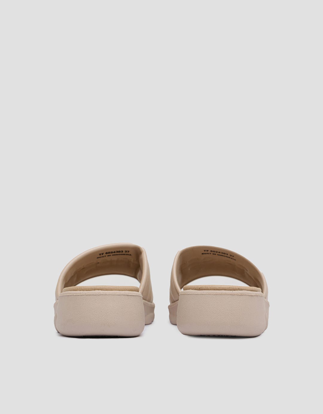 Triset Strap With Brand Logo 02 Women's Flat Sandals