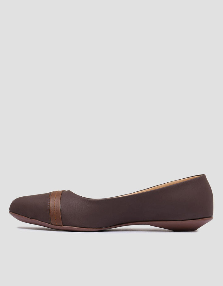 Triset Pointed Toe Women's Oxford Shoes