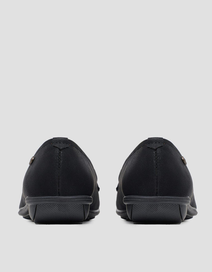 Triset Moccasin Women Ribbon Shoes