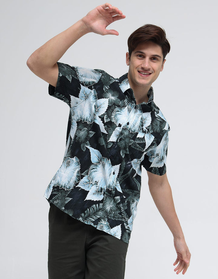 Walrus Kemeja Studio Leaf Print