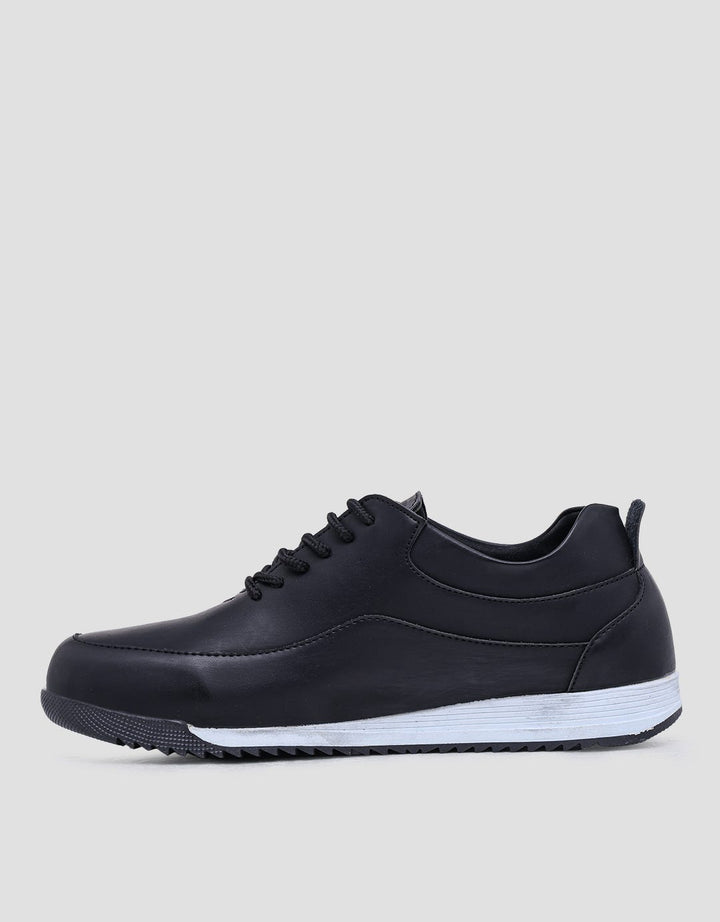 Yongki Komaladi Men's Casual Loafers