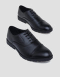 Yongki Komaladi Sepatu Dary Pantofel