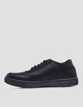 Yongki Komaladi Sepatu Vantovel Elegan Pria