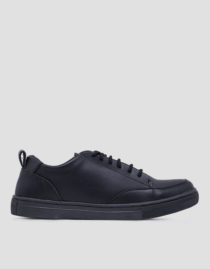 Yongki Komaladi Semi Formal Shoes Pria