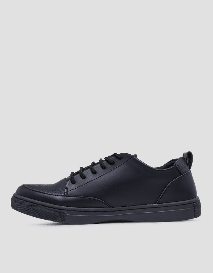 Yongki Komaladi Semi Formal Shoes Pria