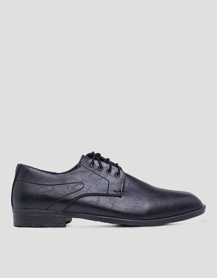Yongki Komaladi Men's Vantovel Formal Shoes