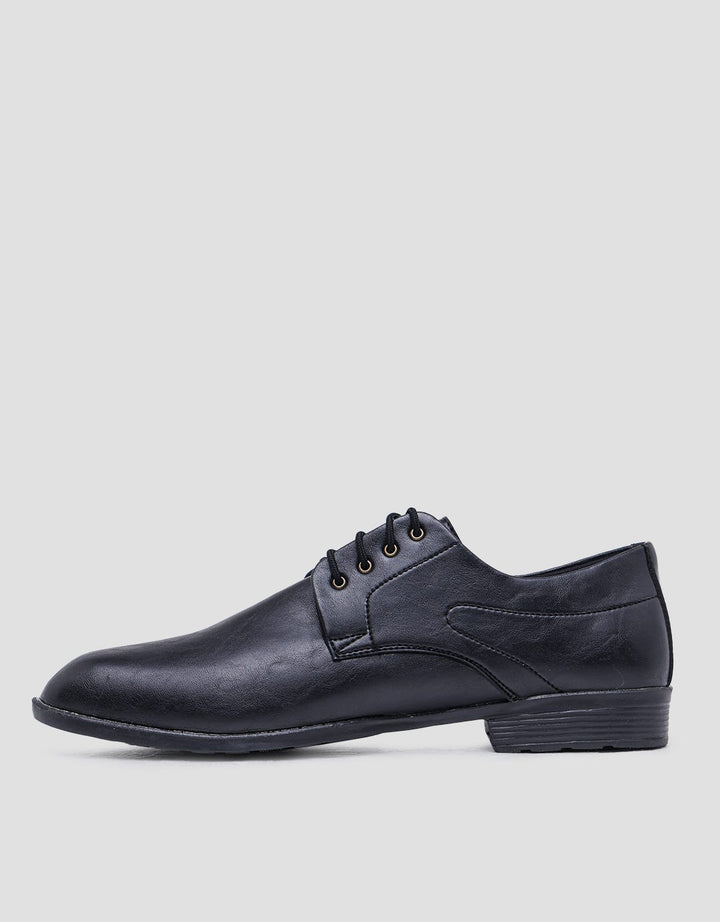 Yongki Komaladi Men's Vantovel Formal Shoes