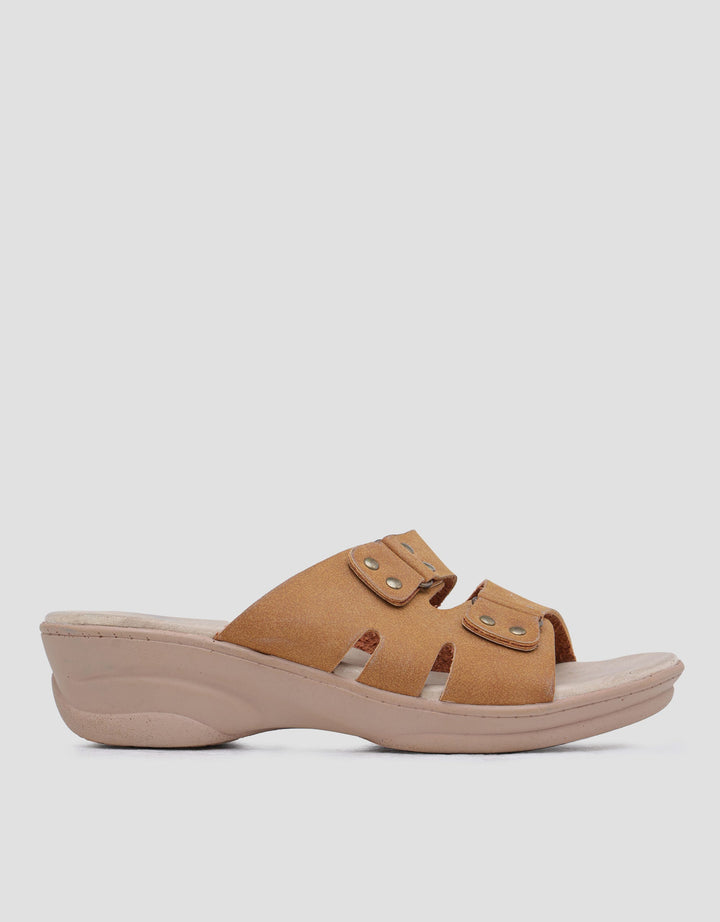 Yongki Komaladi Bead Wedy Women's Sandals