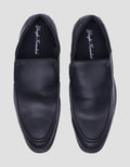 Yongki Komaladi Pantovel Classic Sepatu Pria