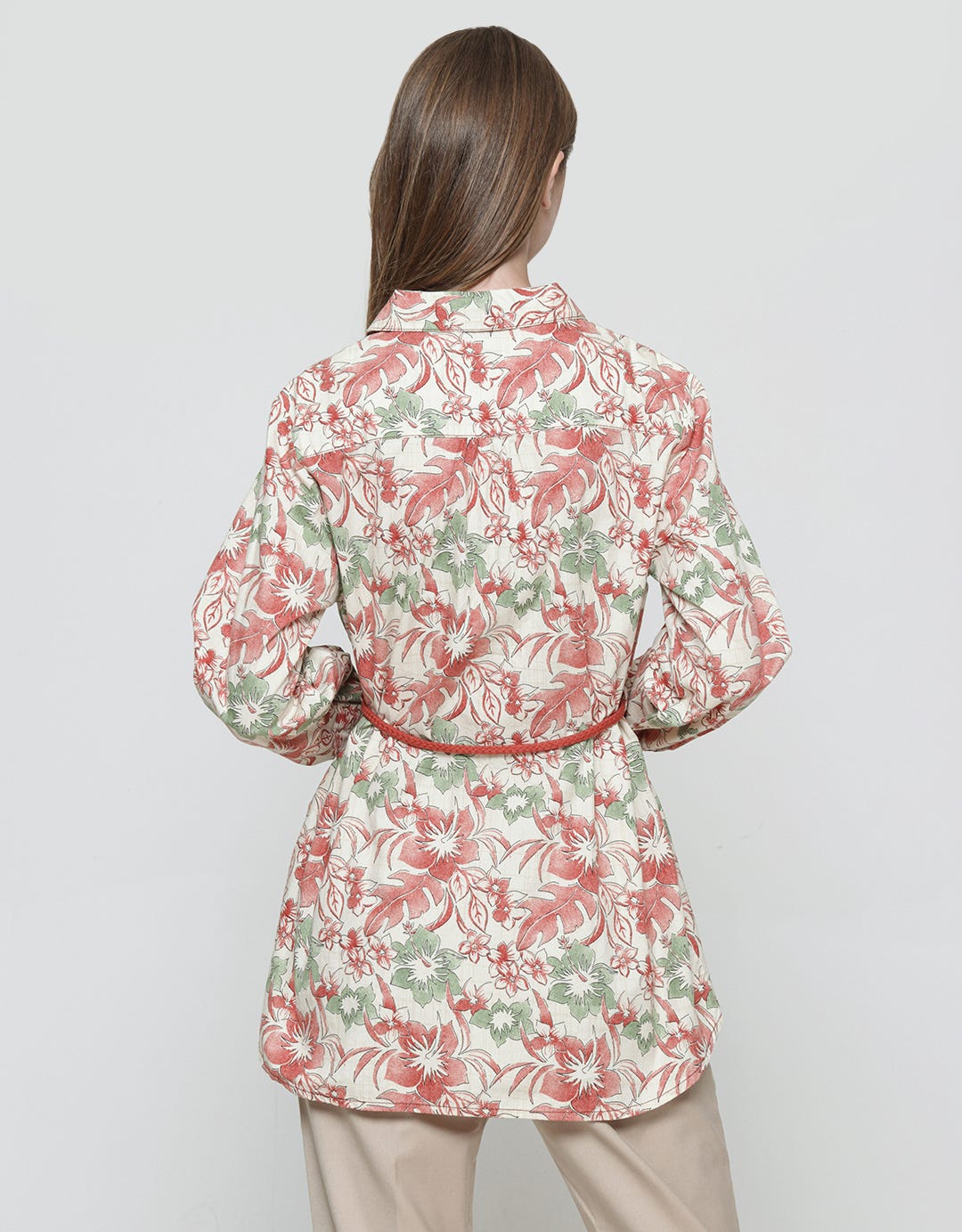 Expand Mixya Women's Blouse