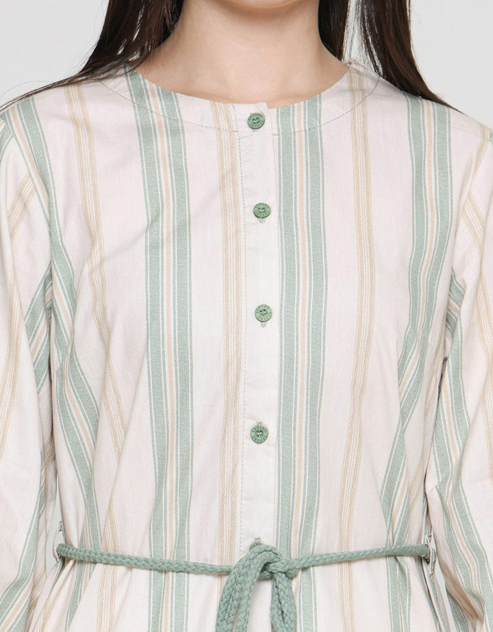 Expand Borya Blouse Wanita