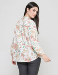 Expand Herlyn Blouse Wanita