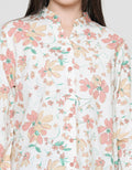 Expand Herlyn Blouse Wanita
