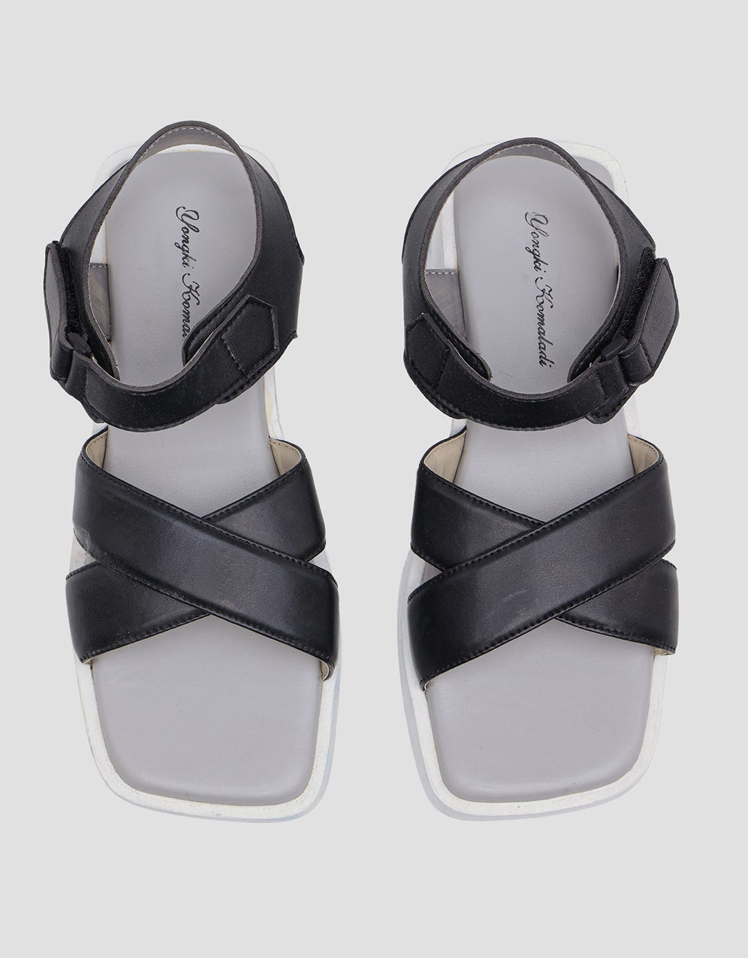 Yongki Komaladi Cross Pop Sandal Wanita