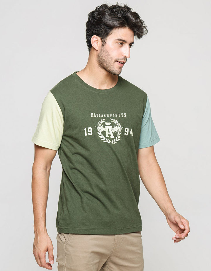 T Zone Massachusetts Print Kaos Theme Pria