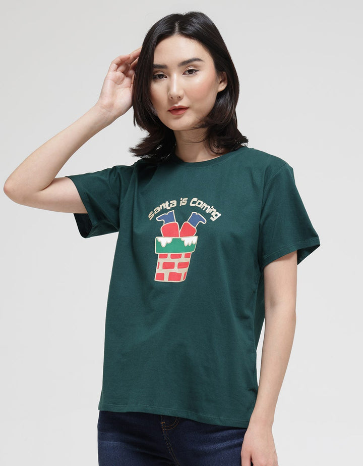 Nevada Santa Coming Xmas Kaos Wanita