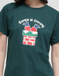 Nevada Santa Coming Xmas Kaos Wanita