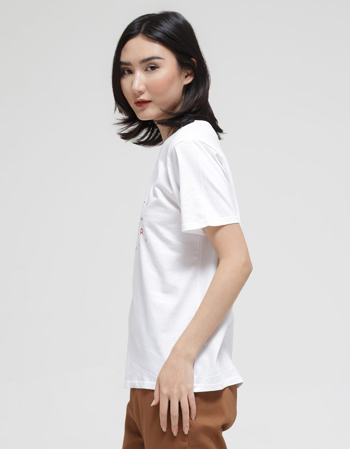 Nevada Wonderful Time Xmas Kaos Wanita
