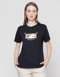 Nevada Anime Blinked Eyes Kaos Wanita