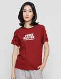 Nevada Think Outside Kaos Print Wanita