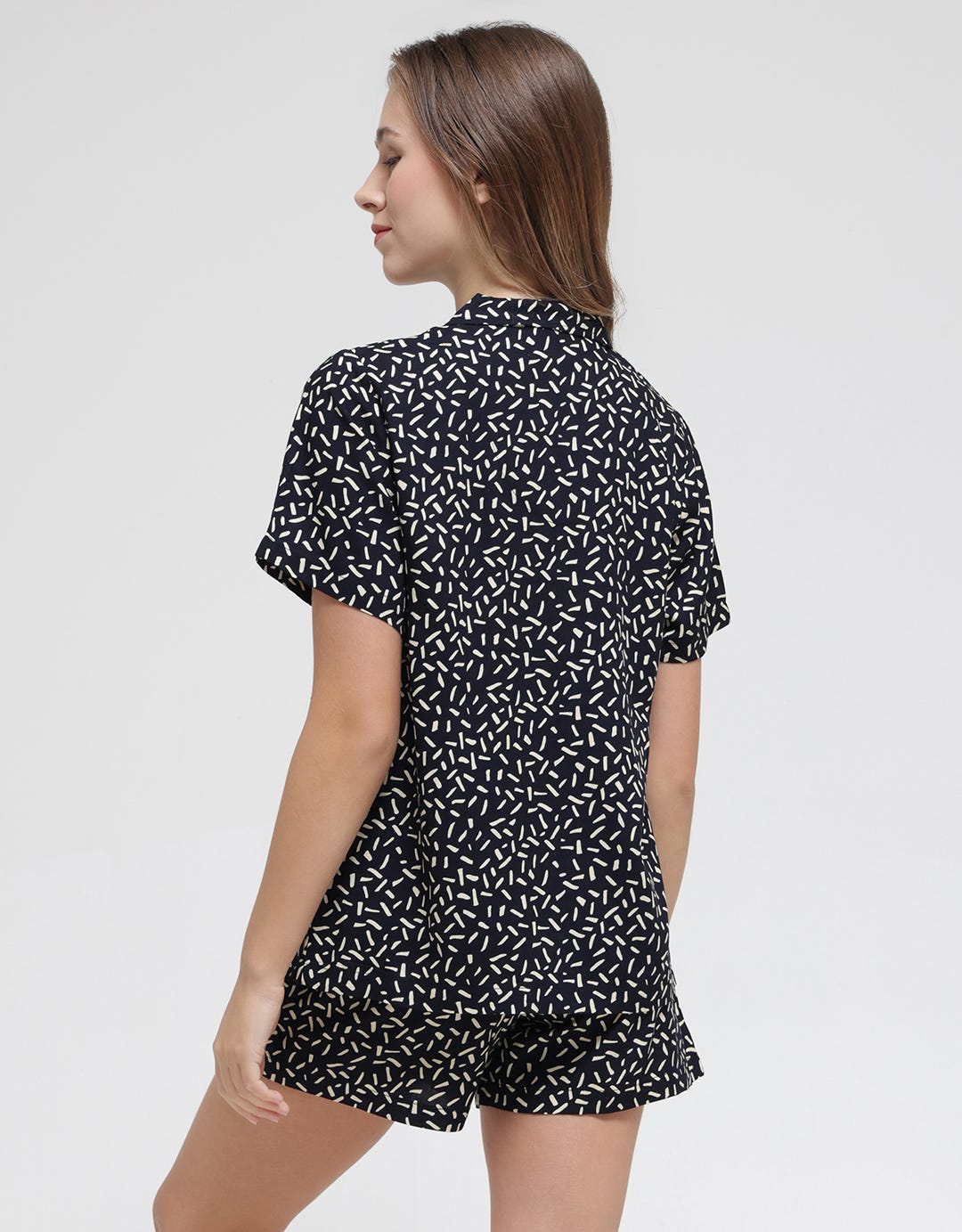 Disney Short Sleeve Pyjama Shorts Confetti Pooh