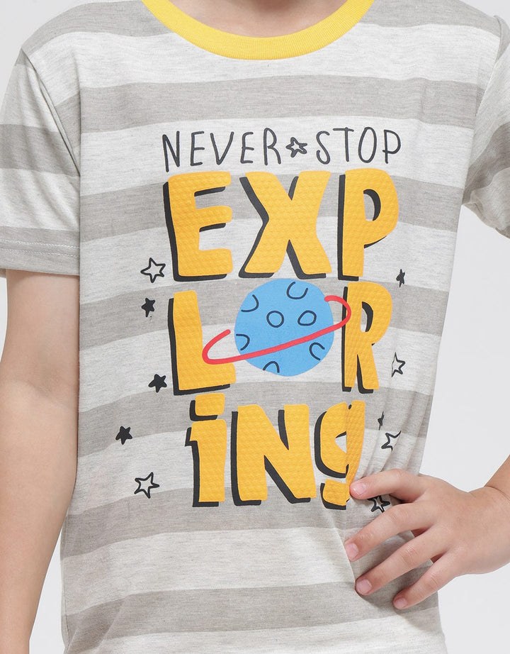 Little M Top-Bottom Set T-Shirt Exploring