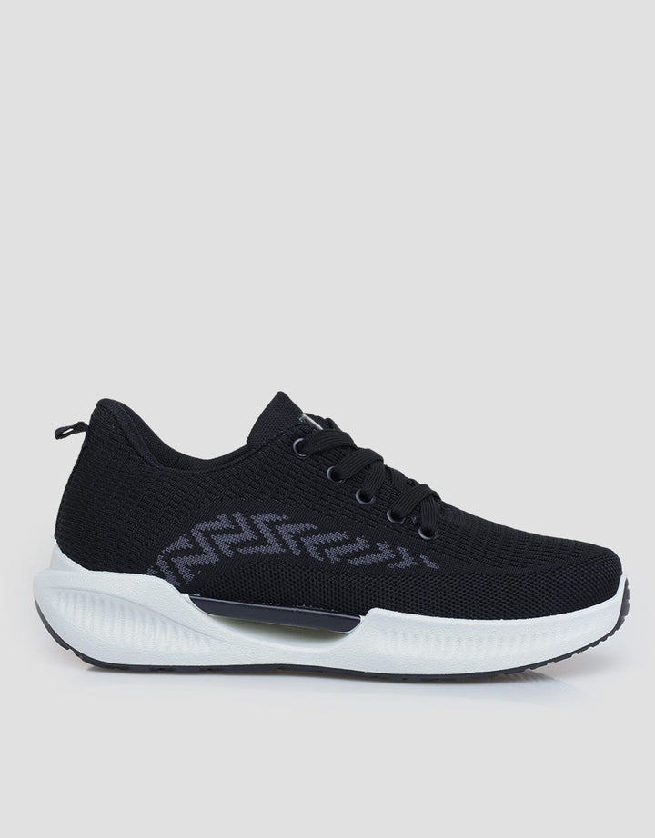 Yongki Komaladi Arrow Sneakers Shoes