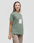 Details Animal Print Kaos Wanita