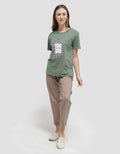 Details Animal Print Kaos Wanita