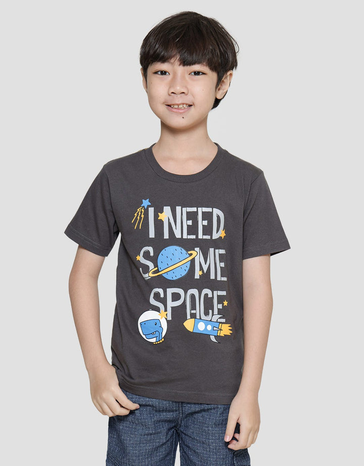 Little M Kaos Lengan Pendek Anak Laki-laki Print I Need Space